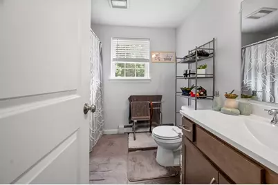 45 Chestnut St, Athol, MA 01331 - Photo 28