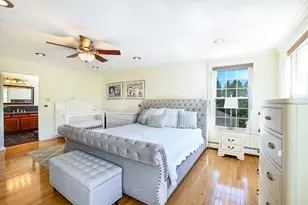 18 Stratford Dr, Dartmouth, MA 02747 - Photo 12