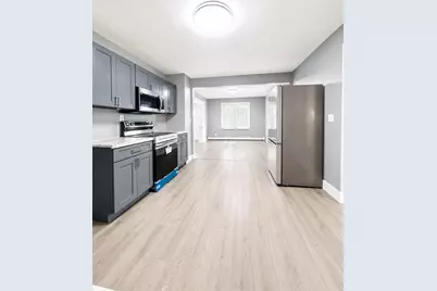 65 Fargo St, Springfield, MA 01119 - Photo 2