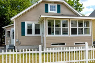 65 Fargo St, Springfield, MA 01119 - Photo 1