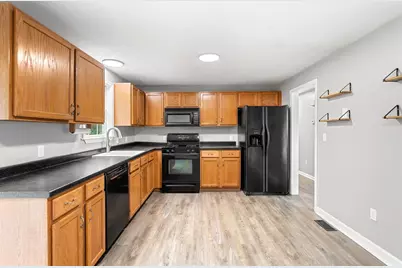 1020 Somerset Avenue #15, Dighton, MA 02764 - Photo 10