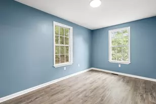 1020 Somerset Ave, Dighton, MA 02764 - Photo 18