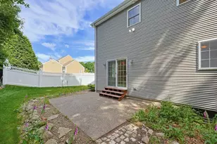 21 Winsor Dr, North Attleboro, MA 02760 - Photo 38