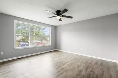 1020 Somerset Avenue #15, Dighton, MA 02764 - Photo 6