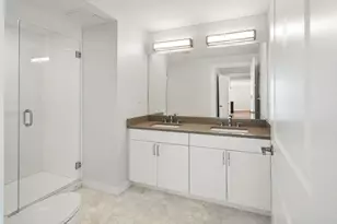1650 Commonwealth Ave, Boston, MA 02135 - Photo 10