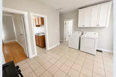 71 Maywood #1, Worcester, MA 01603 - Photo 2