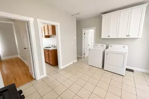 71 Maywood, Worcester, MA 01603 - Photo 2