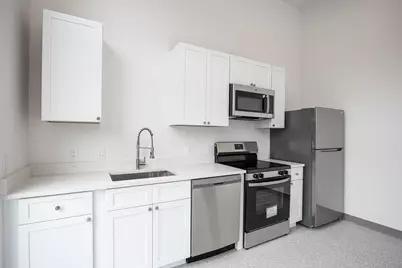80 Middlesex St #103, Lowell, MA 01852 - Photo 4