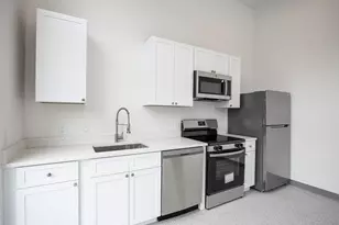 80 Middlesex St, Lowell, MA 01852 - Photo 4