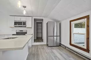 47 Railroad Ave, Rowley, MA 01969 - Photo 10