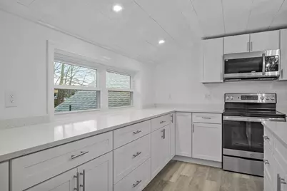 47 Railroad Ave #2, Rowley, MA 01969 - Photo 8