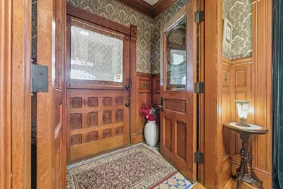 1176 Worthington St, Springfield, MA 01109 - Photo 4