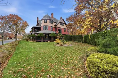 1176 Worthington St, Springfield, MA 01109 - Photo 40