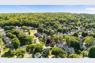 43 Trenton St, Melrose, MA 02176 - Photo 40