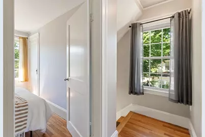 43 Trenton St, Melrose, MA 02176 - Photo 28