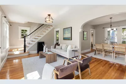 43 Trenton St, Melrose, MA 02176 - Photo 10