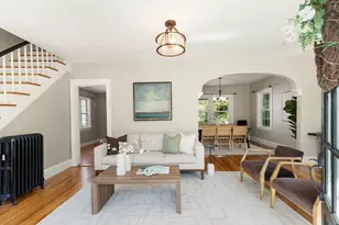 43 Trenton St, Melrose, MA 02176 - Photo 16