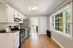 43 Trenton St, Melrose, MA 02176 - Photo 20