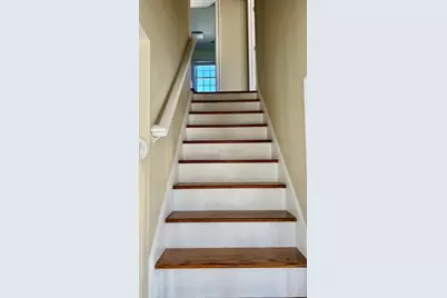 8 Vista Cir, Rutland, MA 01543 - Photo 12