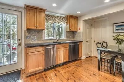 282 Lowell St, Lexington, MA 02420 - Photo 2