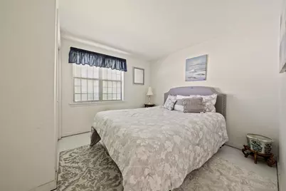 16 Lexington Dr, Barnstable, MA 02601 - Photo 12