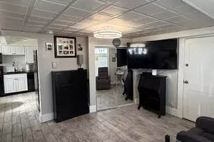 11-11A Barstow St, Malden, MA 02148 - Photo 6