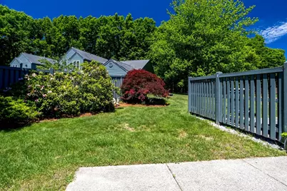 502 Ridgefield Cir #A, Clinton, MA 01510 - Photo 22