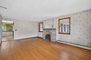 95 Wrenwood St, Springfield, MA 01129 - Photo 10