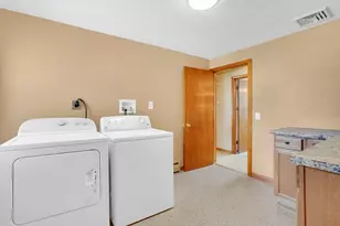 95 Wrenwood St, Springfield, MA 01129 - Photo 32