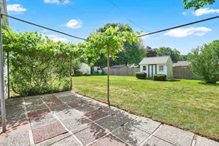 95 Wrenwood St, Springfield, MA 01129 - Photo 26