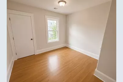 9 Bradford Ave #2, Medford, MA 02155 - Photo 4