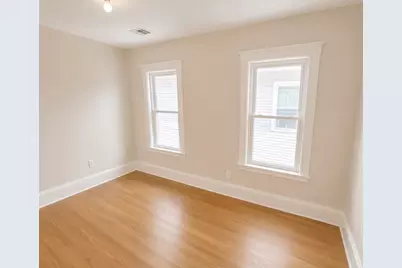 9 Bradford Ave #2, Medford, MA 02155 - Photo 6