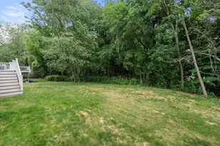 142 Hartman Rd, Newton, MA 02459 - Photo 4