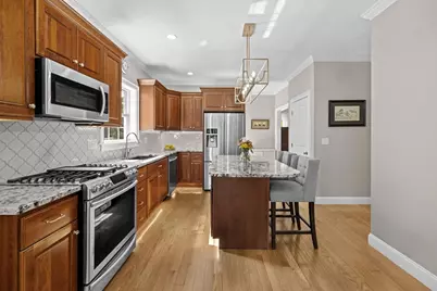 304 Quaker St, Northbridge, MA 01534 - Photo 10