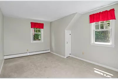 42 Ball St, Northborough, MA 01532 - Photo 14