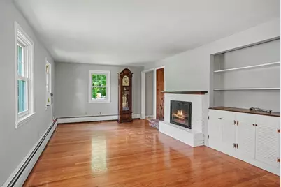 42 Ball St, Northborough, MA 01532 - Photo 10