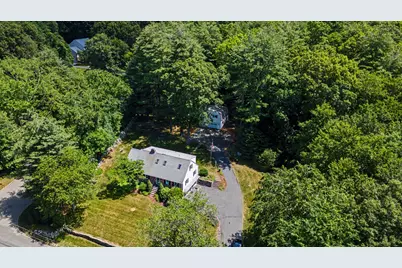 42 Ball St, Northborough, MA 01532 - Photo 2