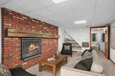 42 Ball St, Northborough, MA 01532 - Photo 10