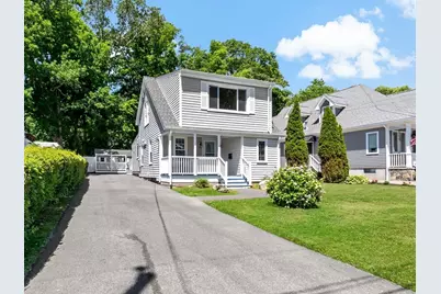 341 Seaview Ave, Swansea, MA 02777 - Photo 2