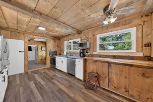156 Bedford St, Middleborough, MA 02346 - Photo 18