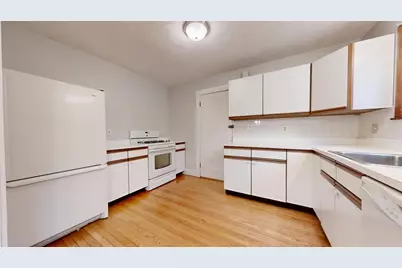 28 Hibbard #1, Newton, MA 02458 - Photo 8