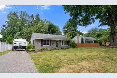 30 Colonial Rd., Holden, MA 01520 - Photo 2
