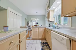 80 Pearl St, Middleborough, MA 02346 - Photo 8