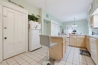 80 Pearl St, Middleborough, MA 02346 - Photo 6