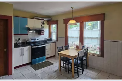 114 Wallace #114, Malden, MA 02148 - Photo 2