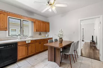 63 Prichard Ave, Somerville, MA 02144 - Photo 8