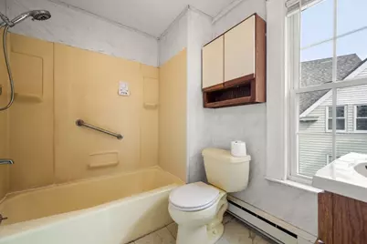 8 Pulaski St, Peabody, MA 01960 - Photo 22