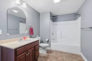 13 Midfield Dr, Rockland, MA 02370 - Photo 28