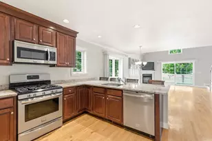 13 Midfield Dr, Rockland, MA 02370 - Photo 14