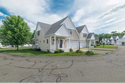 13 Midfield Dr #13, Rockland, MA 02370 - Photo 4
